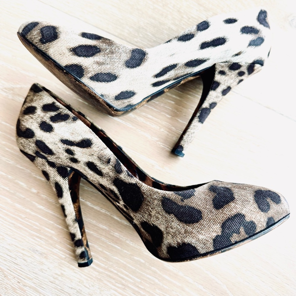 DOLCE & GABANA stilettos size 37